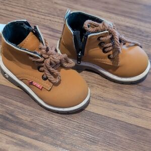 Carter's Camel/Tan Lace-Up Toddler Boots